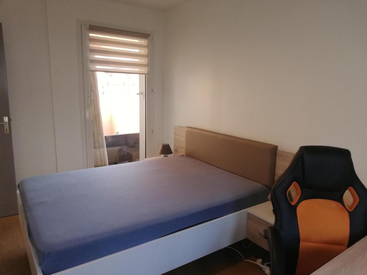 Apartamento Grand T3 Avec Clim, Parking Et Terrasse Privative - Agén Exterior foto